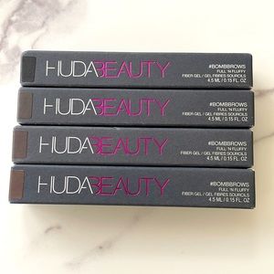 Huda beauty bomb brow full n fluffy gel